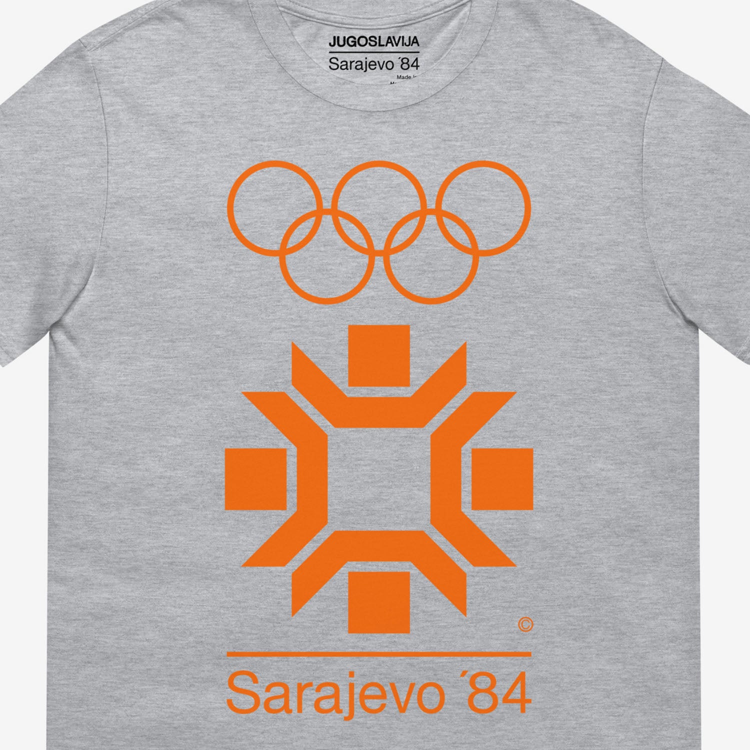 Grey unisex vintage Sarajevo 1984 Winter Olympics T-shirt. Closeup photo. www.artsoviet.com