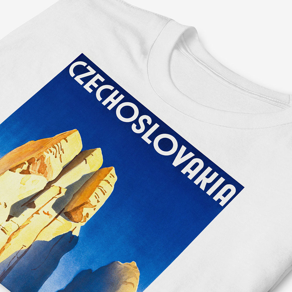T-shirt with vintage-style Czechoslovakia tourism artwork of Prachov Rocks near Jičín 1936
